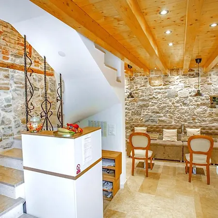 Panzió New Lux Merissima Split