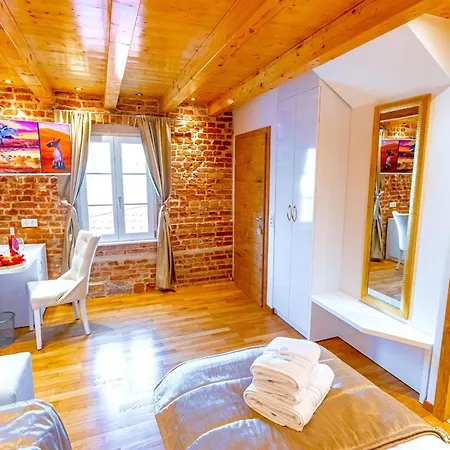 Panzió New Lux Merissima 4*