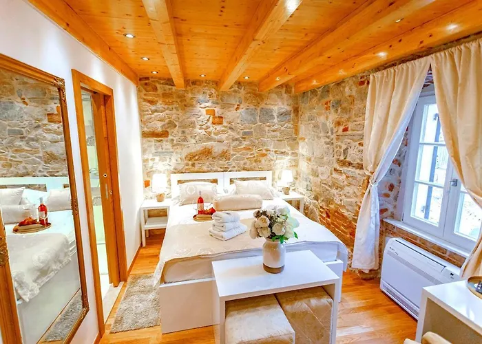 New Lux Merissima Bed & Breakfast