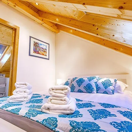 New Lux Merissima Bed and Breakfast Σπλιτ