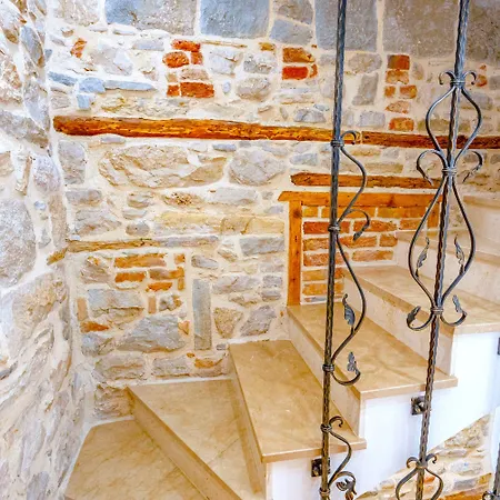 New Lux Merissima Bed & Breakfast
